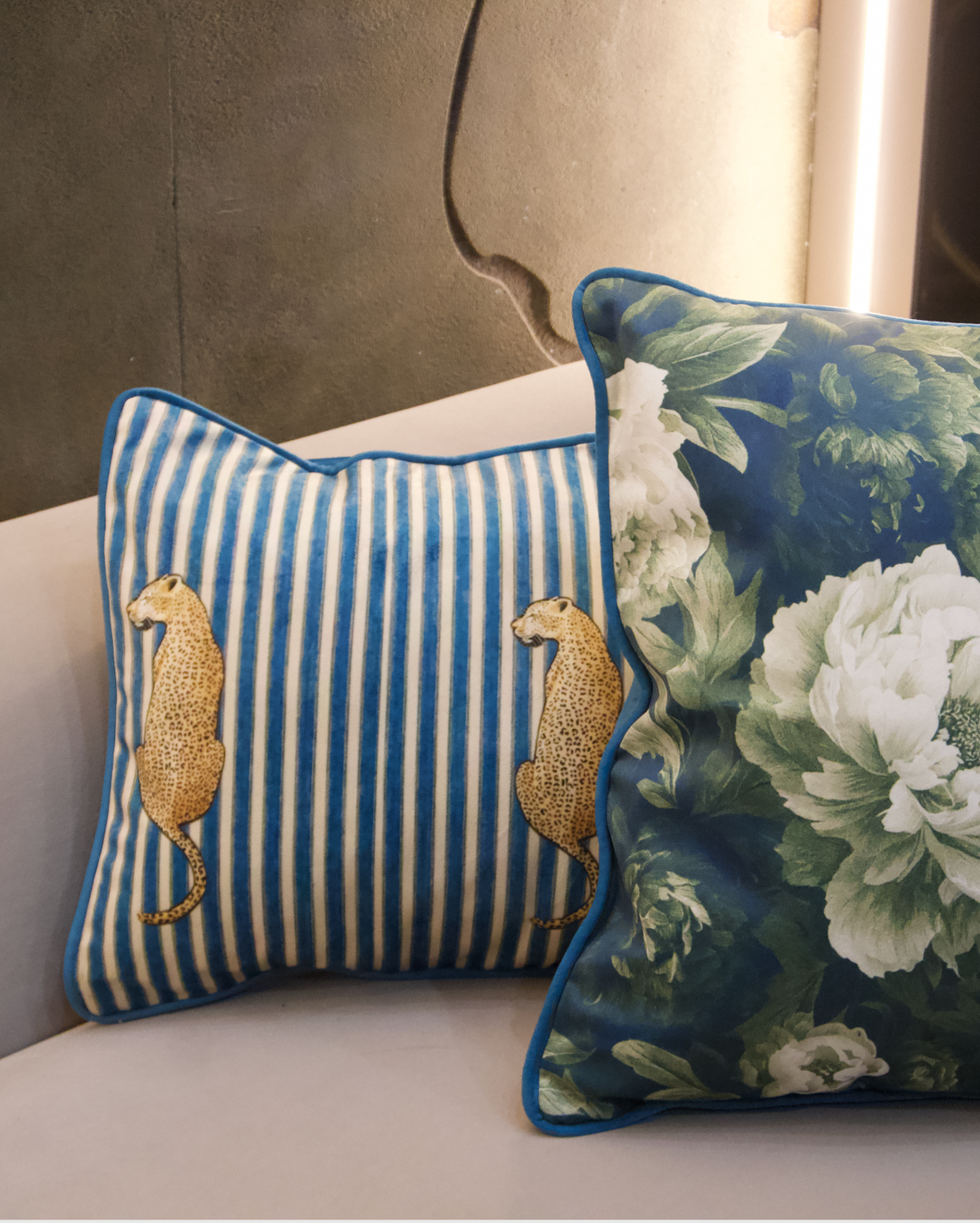 Wild Royale ( Set of Two )