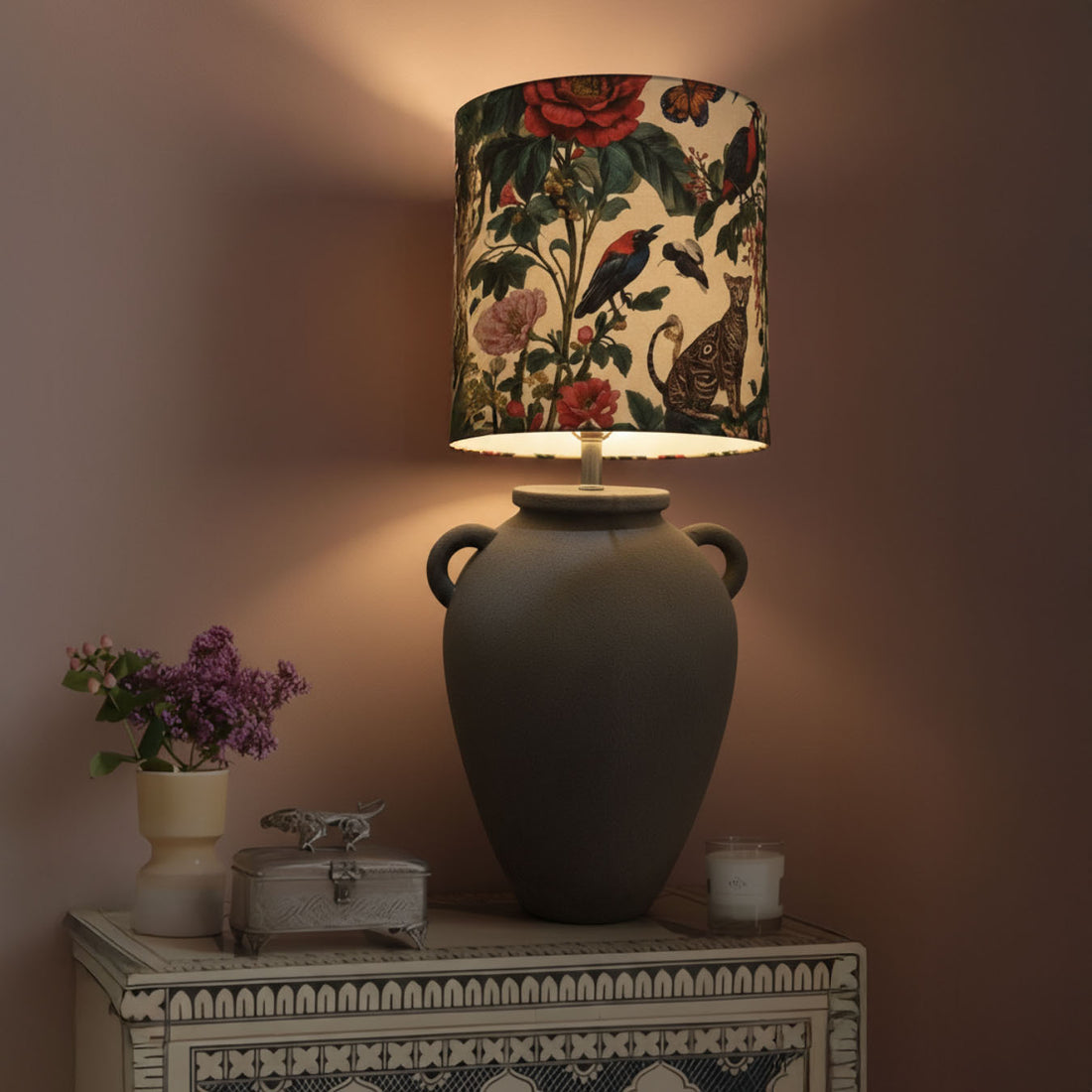 Noor-e-Nazaakat – elegant with a playful edge lamp
