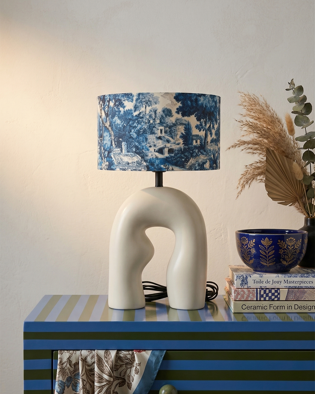 Indigo Story Lamp