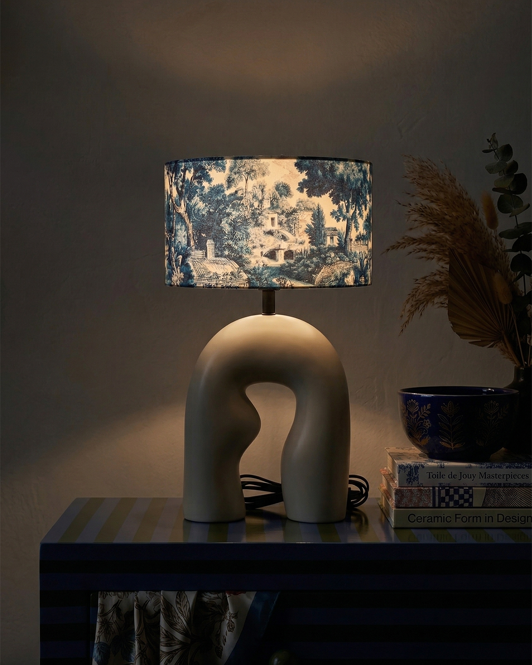 Indigo Story Lamp