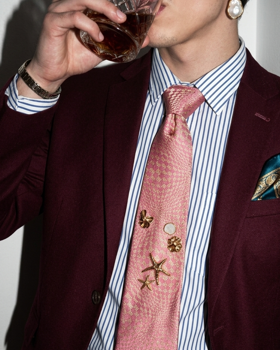 The Pink Affair — Ornamental Gold brooch  Tie